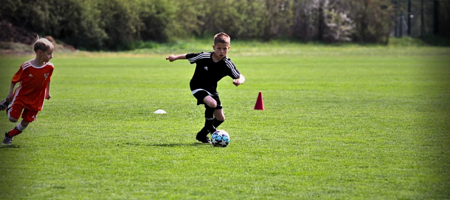 Souhrn víkendu Povltavské: mužské týmy vítězně, mládež se střídavými výsledky
