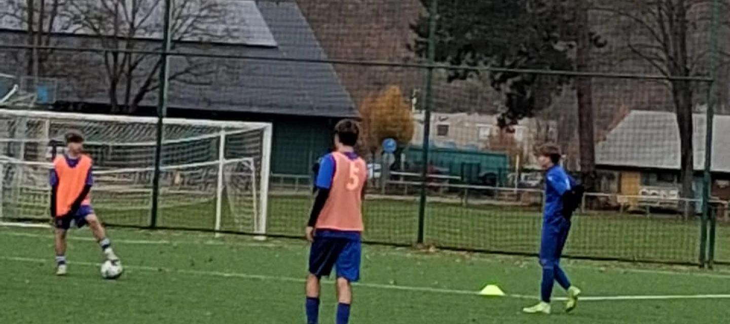 Výsledky mužstev PFA a komentáře trenérů (týden 13)