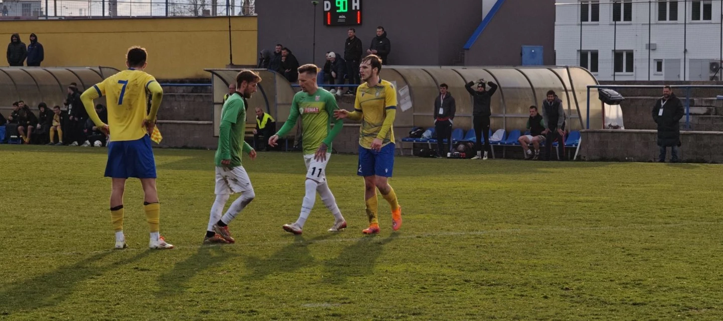 Remíza z Plzně komplikací v boji o postup, trefa Froňka proti Doubravce stačila jen na bod