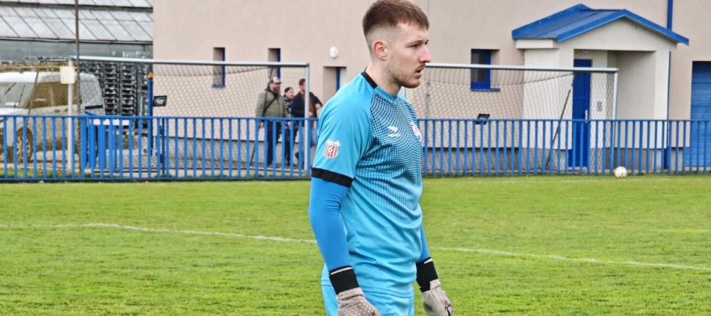 Brankář Adam Benada o návratu z Kolína: „Plánované to nebylo, rychle jsme se domluvili.“