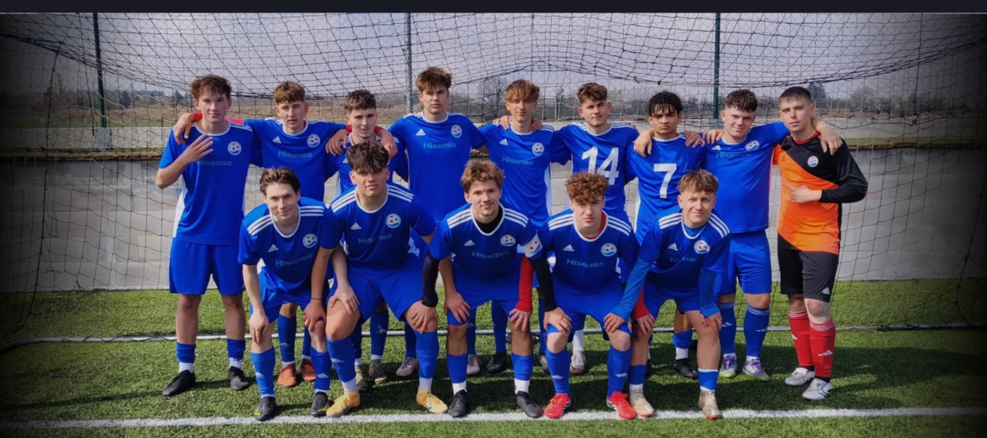 Jak se vedlo o víkendu Povltavské? Šest branek áčka a dvougóloví hrdinové mládeže