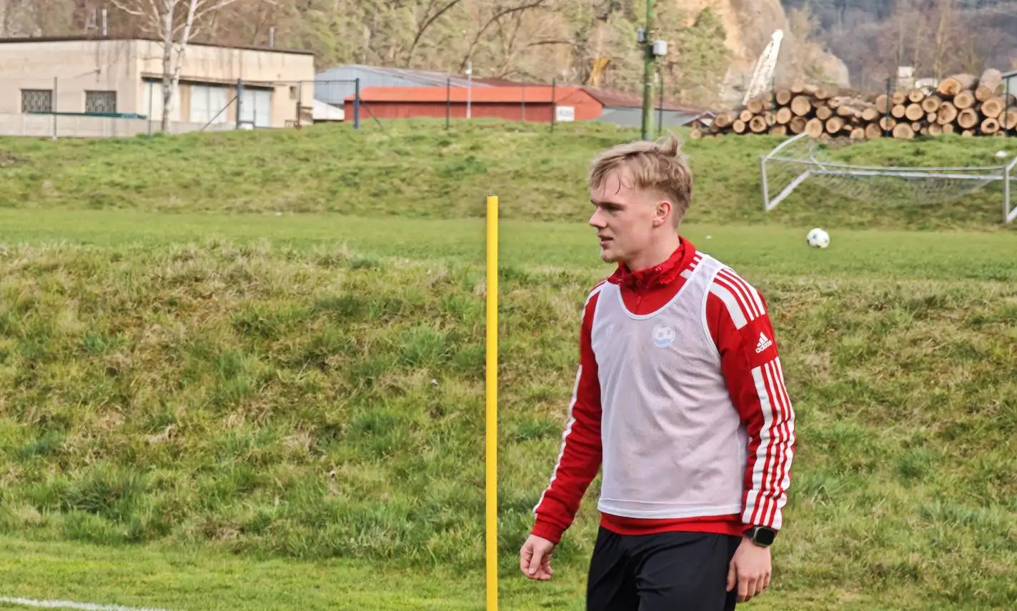 „Pořád máme šanci na první místo,“ věří po návratu z Rakouska Denis Budínský