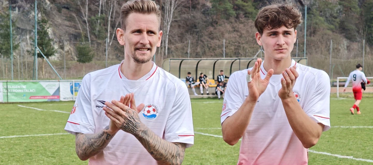 Zápas proti Milevsku rozhodl první poločas, dvougólového Froňka doplnil kapitán Jakobovský