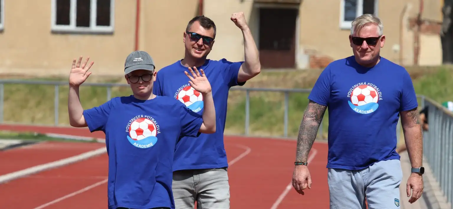 Áčko i béčko obraly mistry o body, mládeži se v závěru sezony nedaří