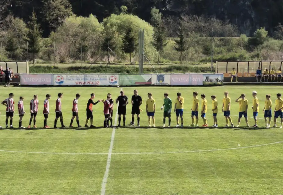 Tři čistá konta mužů a výhra v derby, stoprocentní dorost. Souhrn víkendu Povltavské